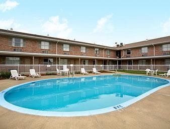 Ramada By Wyndham スーシティ エクステリア 写真